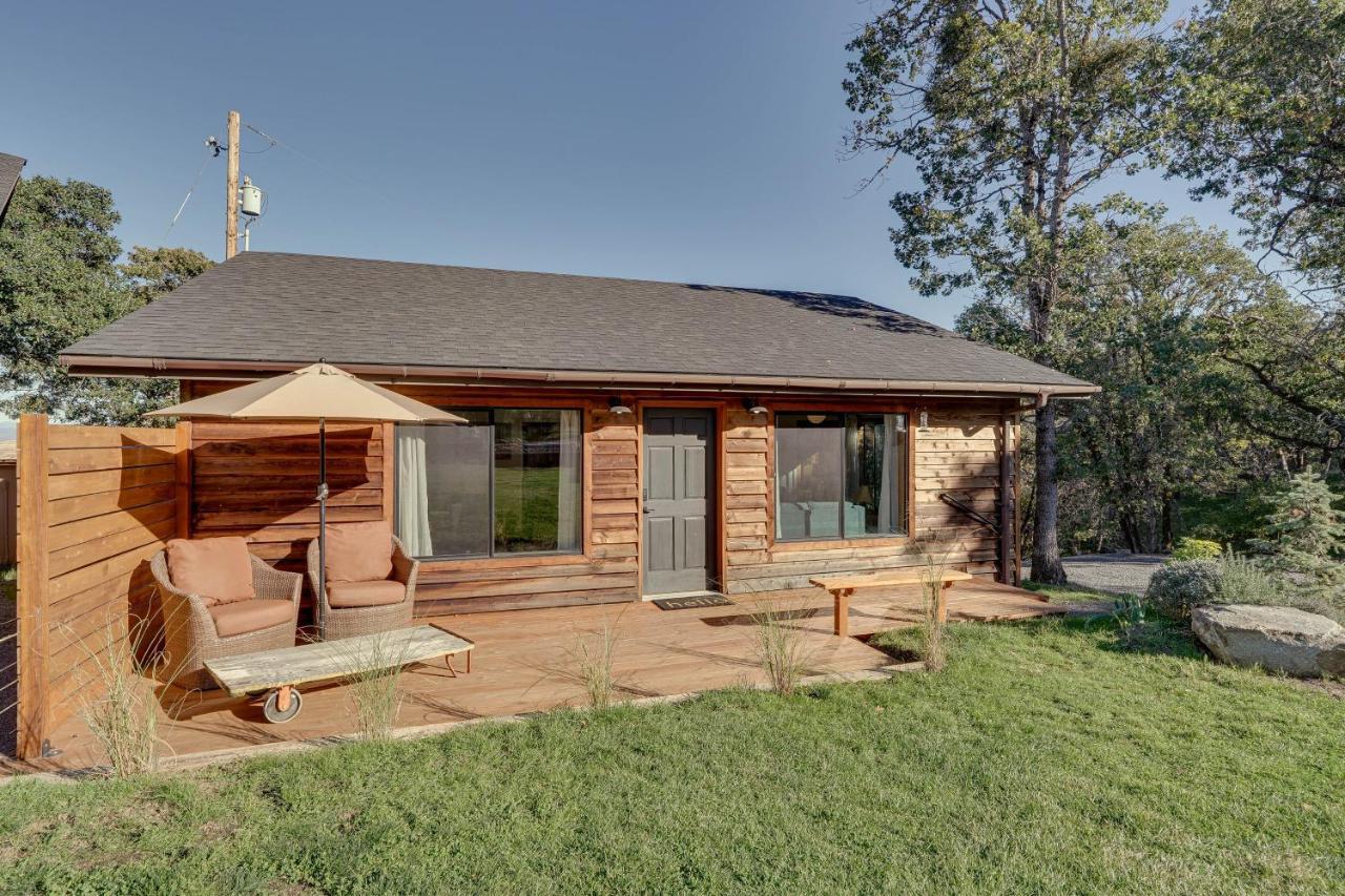 Cozy Central Point Bungalow On Working Winery! Εξωτερικό φωτογραφία