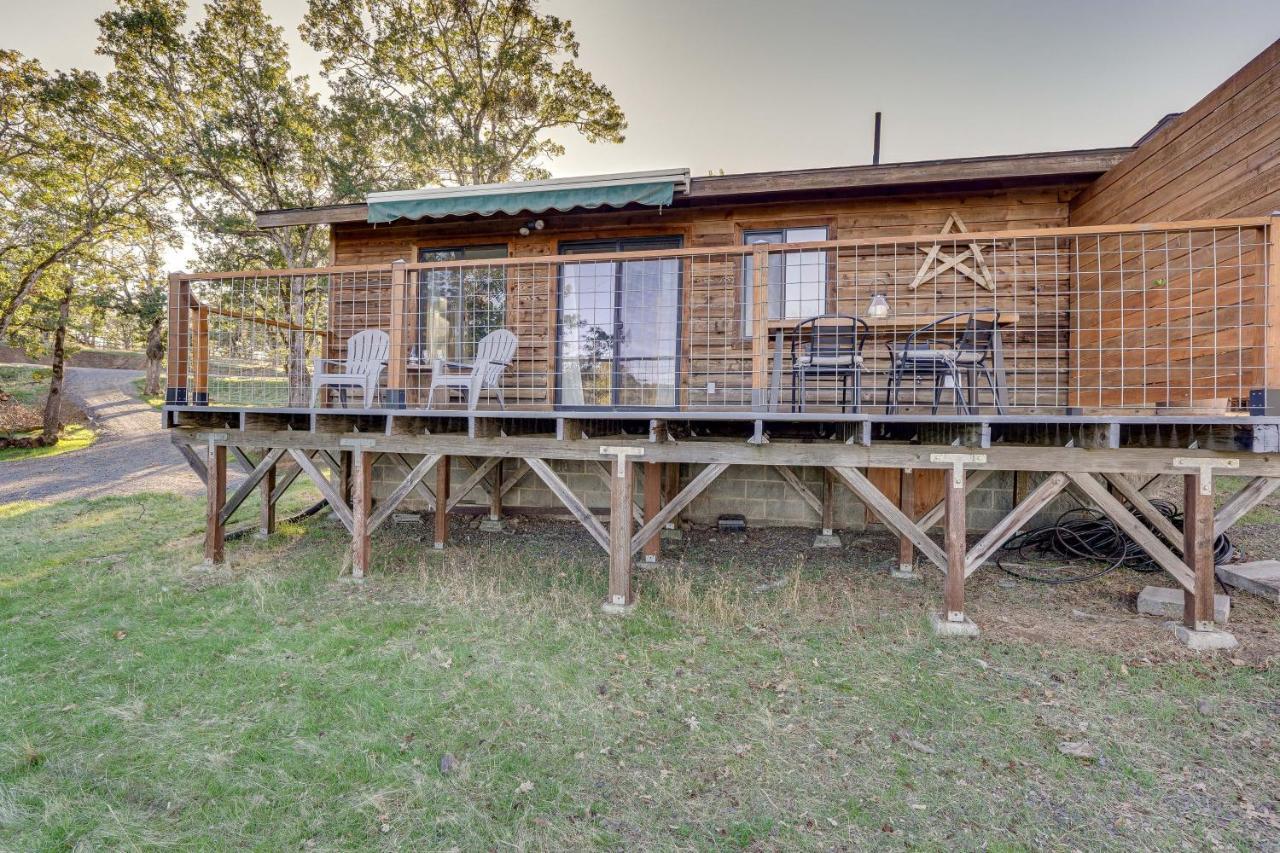 Cozy Central Point Bungalow On Working Winery! Εξωτερικό φωτογραφία