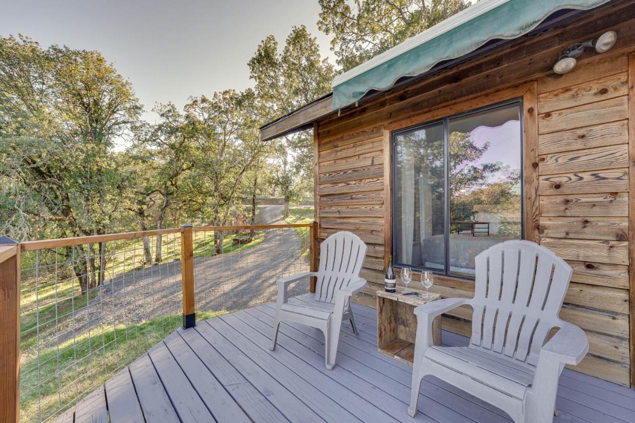 Cozy Central Point Bungalow On Working Winery! Εξωτερικό φωτογραφία